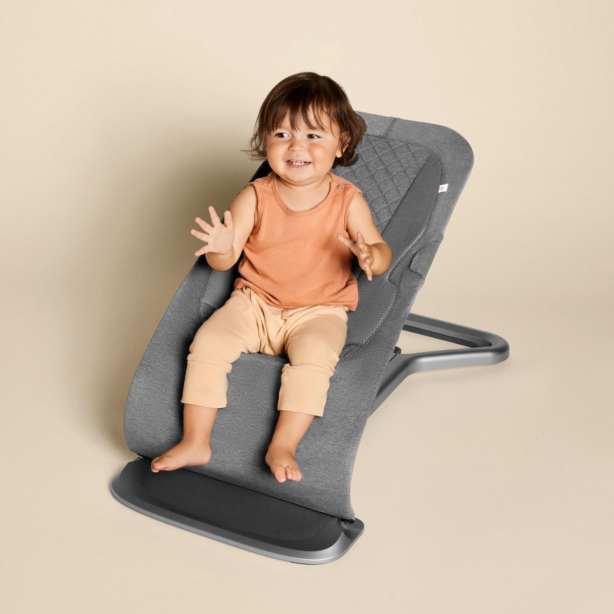 Ergobaby Evolve Bouncer - Charcoal