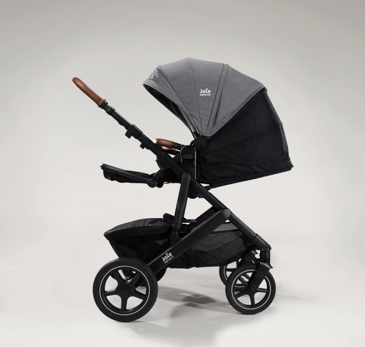 Joie Signature Vinca Kinderwagen Carbon inkl. Babyschale + Basisstation