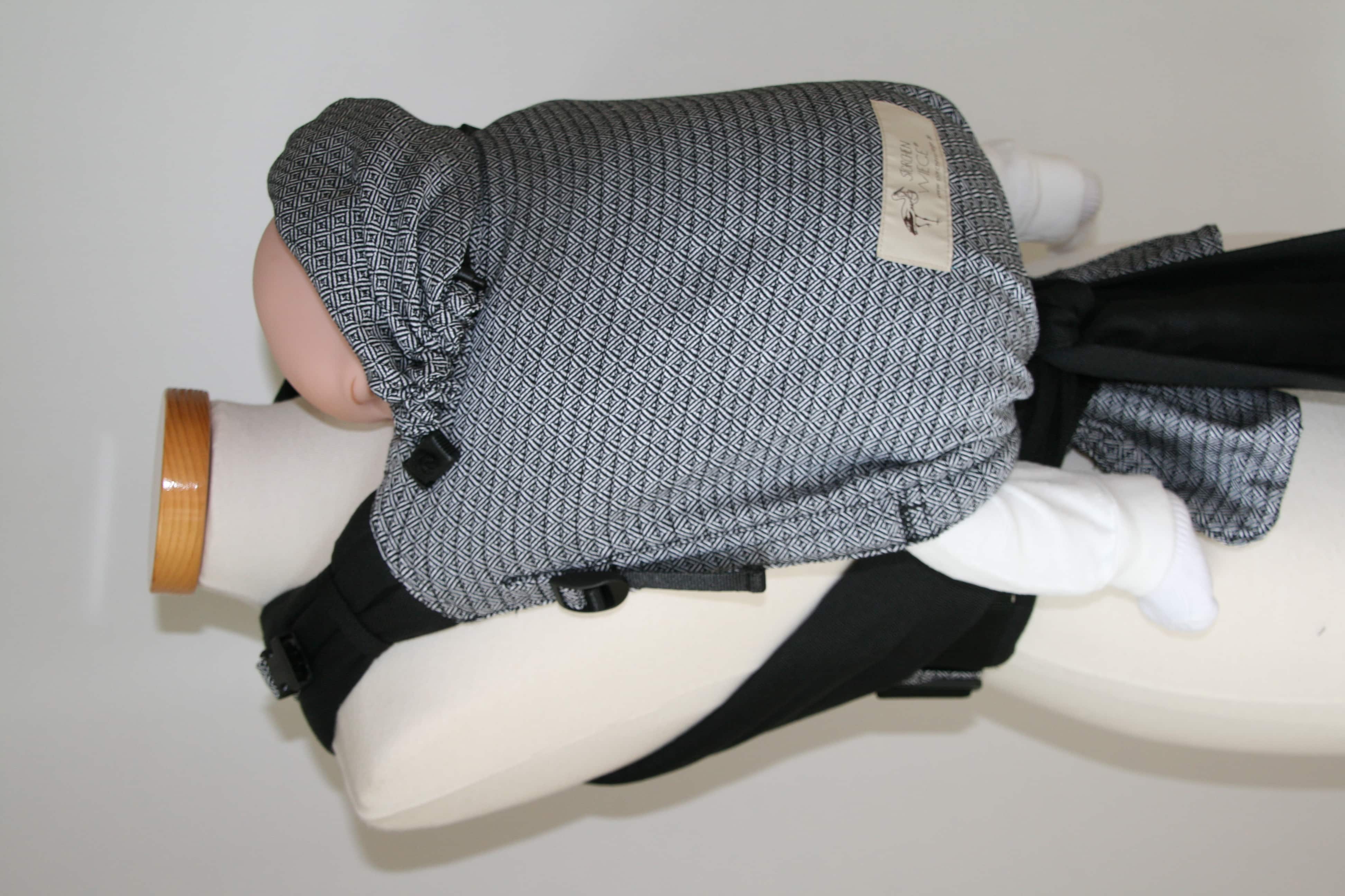 Storchenwiege Baby Carrier - schwarz/weiß